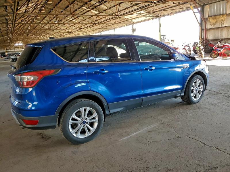 Photo 3 from auction – 2017 FORD ESCAPE SE with VIN 1FMCU0GD2HUA15092