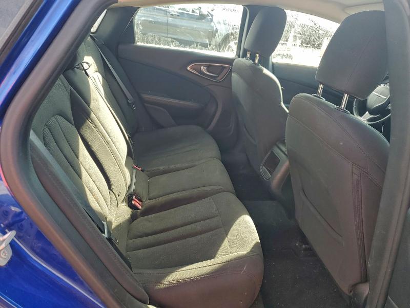 Photo 10 from auction – 2016 CHRYSLER 200 LIMITE with VIN 1C3CCCAB3GN154192