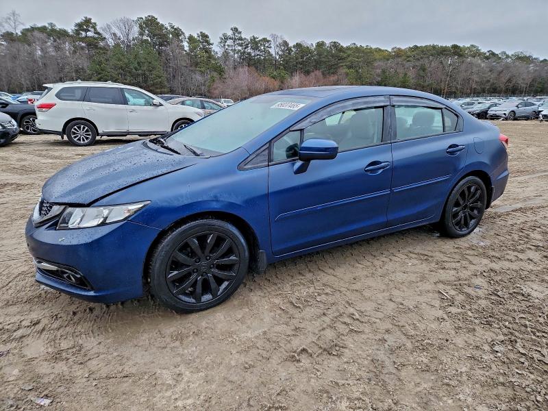 HONDA CIVIC 2014 with VIN 2HGFB2F96EH555156 - Photo from auction