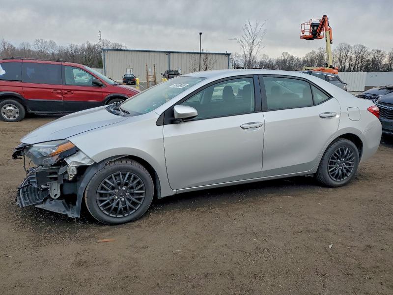 TOYOTA COROLLA L 2017 with VIN 2T1BURHE5HC832128 - Photo from auction