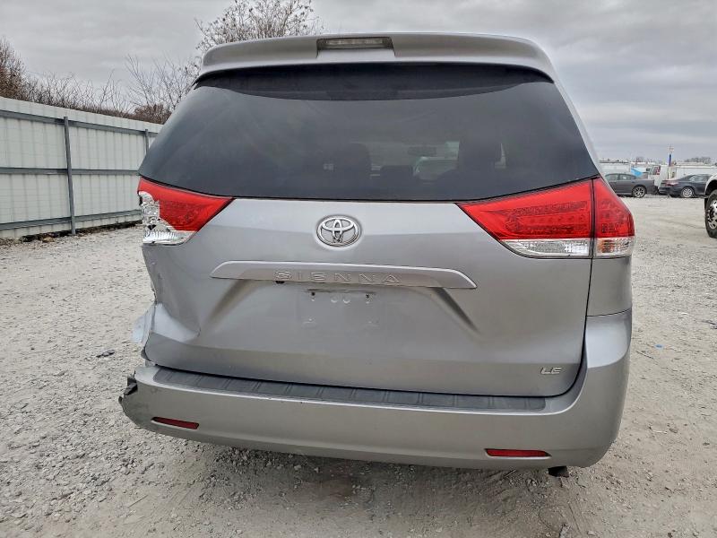 Photo 6 from auction – 2011 TOYOTA SIENNA LE with VIN 5TDKK3DC0BS098732