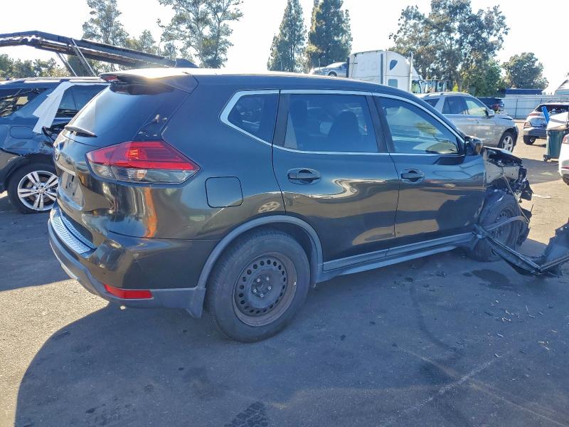 Photo 3 from auction – 2017 NISSAN ROGUE S with VIN KNMAT2MT1HP517449