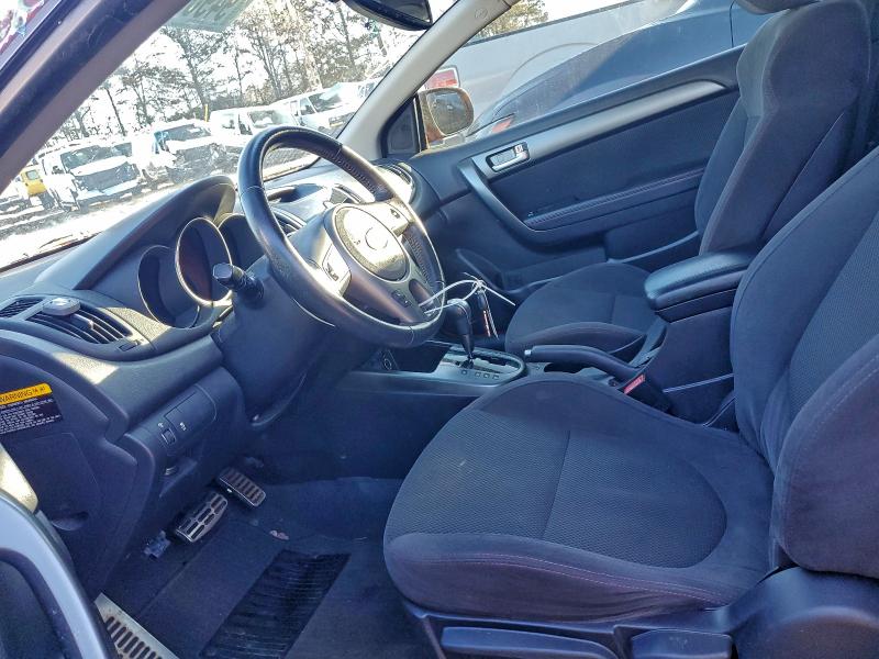 Photo 7 from auction – 2010 KIA FORTE SX with VIN KNAFW6A32A5206863