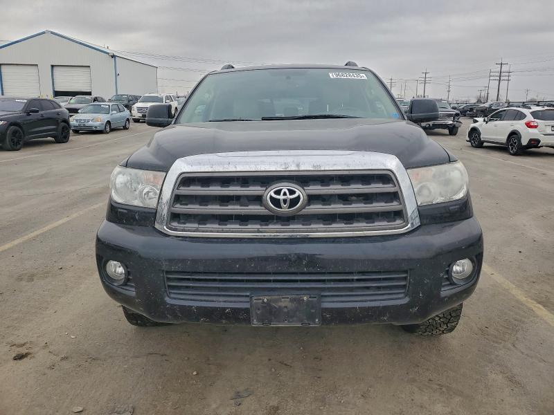 Photo 5 from auction – 2016 TOYOTA SEQUOIA SR with VIN 5TDBY5G12GS145643