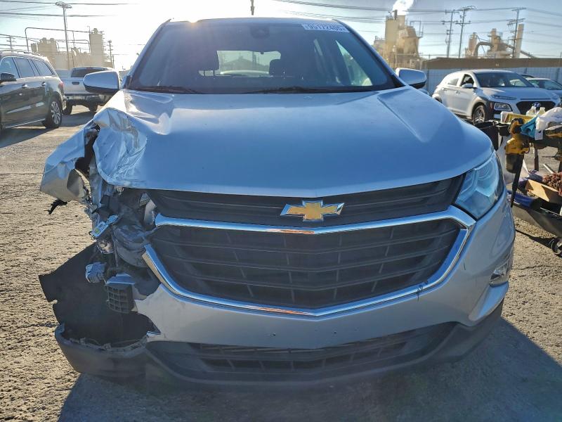 Photo 5 from auction – 2020 CHEVROLET EQUINOX LT with VIN 3GNAXKEV5LS509487