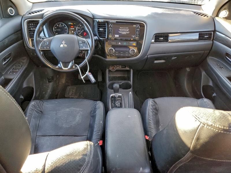 Photo 8 from auction – 2016 MITSUBISHI OUTLANDER with VIN JA4AZ3A37GZ022016