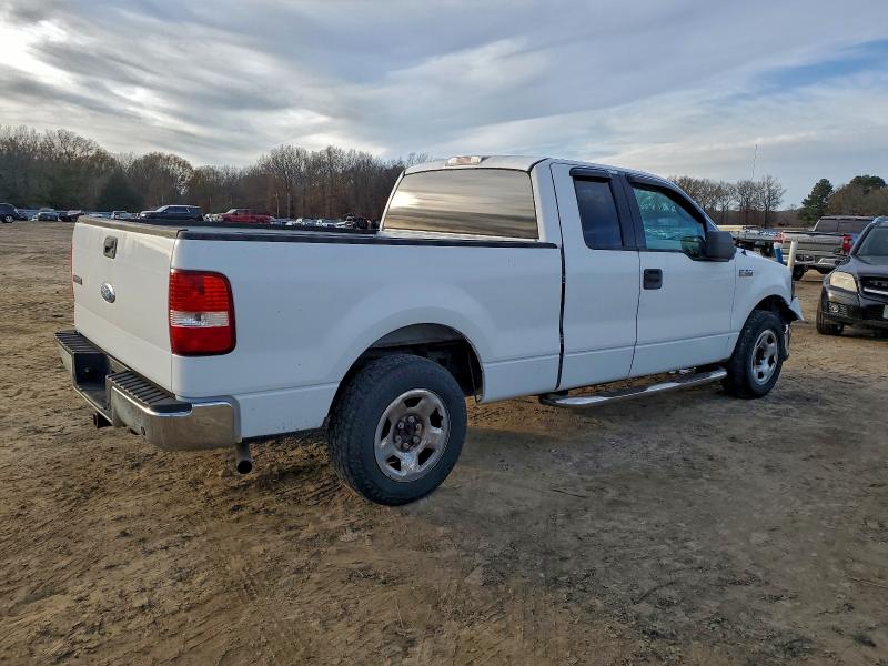 Photo 3 from auction – 2006 FORD F150 with VIN 1FTRX12W96KC15772