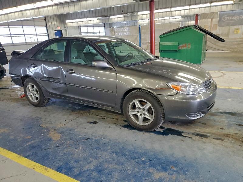 Photo 4 from auction – 2004 TOYOTA CAMRY LE with VIN 4T1BE30K34U805708