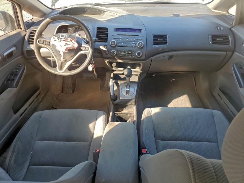 Photo 8 from auction – 2010 HONDA CIVIC EX with VIN 19XFA1F87AE055600