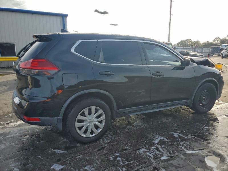 Photo 3 from auction – 2017 NISSAN ROGUE S with VIN KNMAT2MTXHP582087