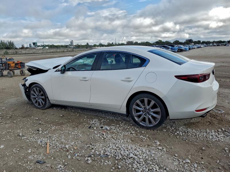 Photo 2 from auction – 2022 MAZDA 3 SELECT with VIN JM1BPABL9N1508003