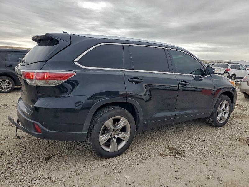 Photo 3 from auction – 2015 TOYOTA HIGHLANDER with VIN 5TDYKRFH1FS046568
