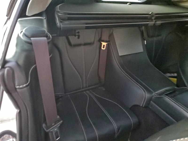 Photo 10 from auction – 2015 ASTON MARTIN DB9 with VIN SCFFDAFMXFGB16261