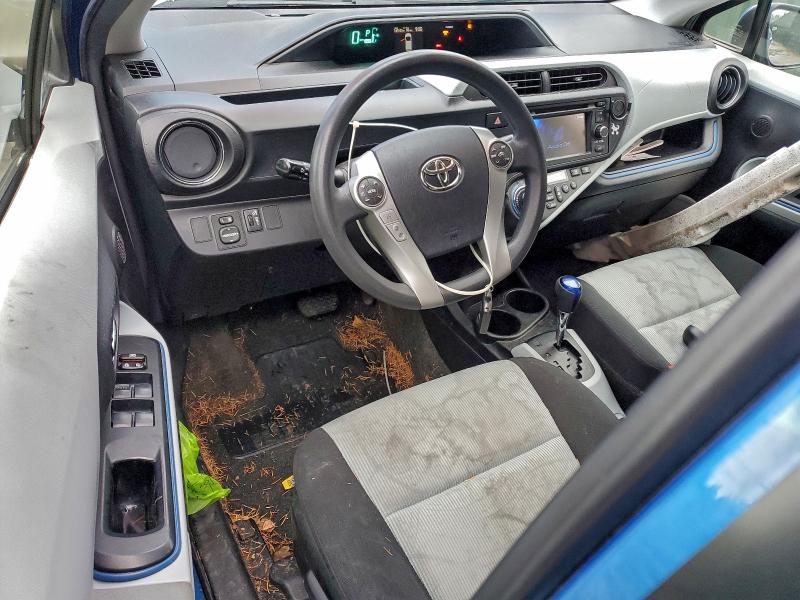 Photo 8 from auction – 2012 TOYOTA PRIUS C with VIN JTDKDTB3XC1519500