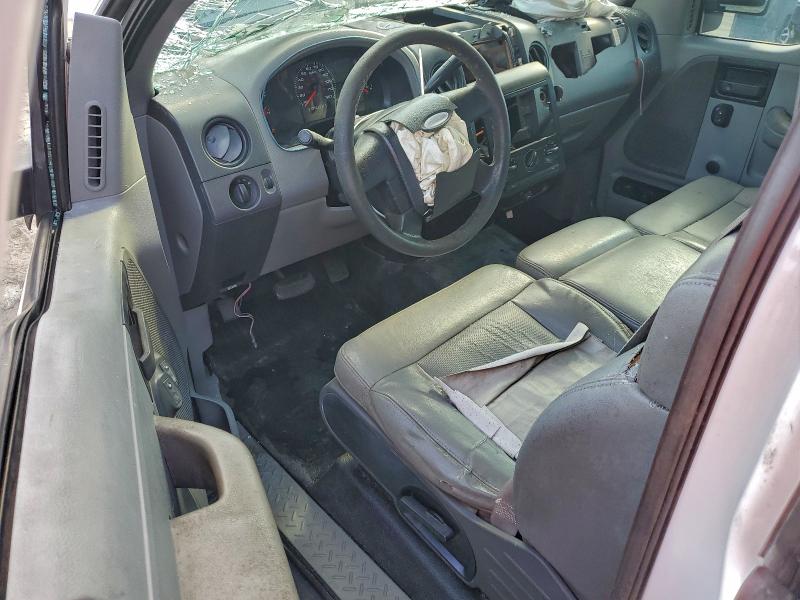 Photo 8 from auction – 2005 FORD F150 with VIN 1FTRX12W15NB11337