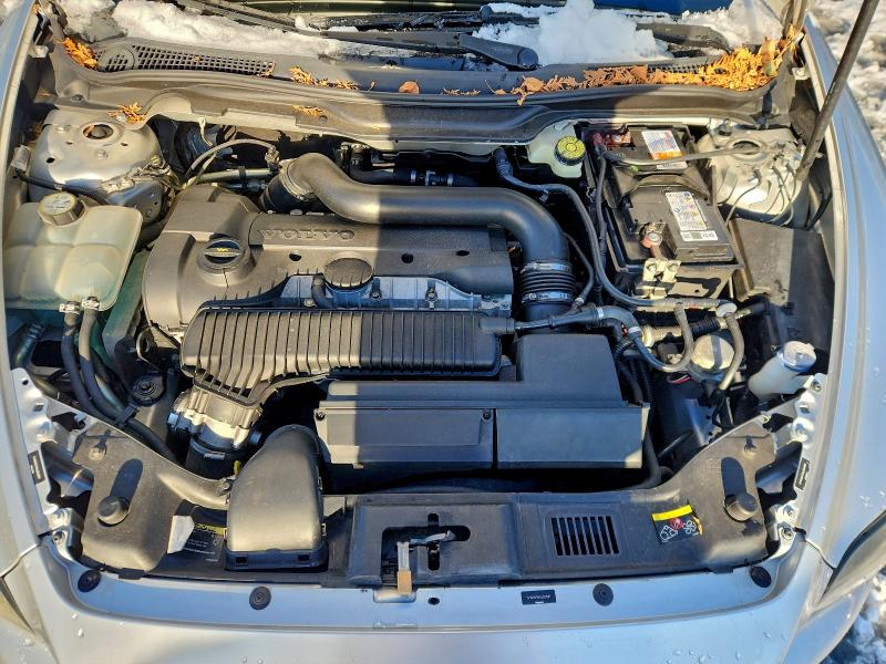 Photo 11 from auction – 2008 VOLVO C70 T5 with VIN YV1MC67248J052881