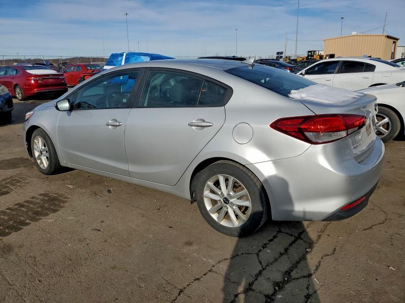 Photo 2 from auction – 2017 KIA FORTE LX with VIN 3KPFL4A79HE124257