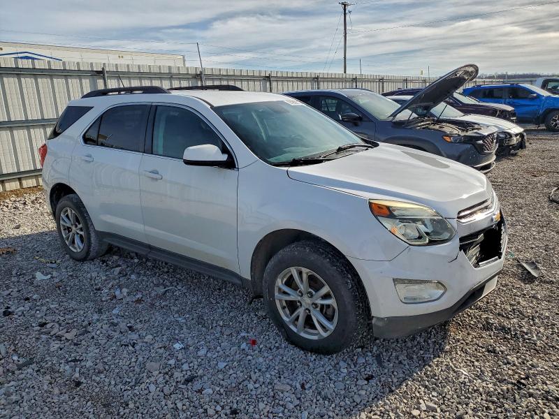 Photo 4 from auction – 2017 CHEVROLET EQUINOX LT with VIN 2GNALCEK9H1586907