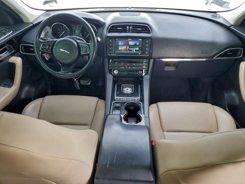 Photo 8 from auction – 2017 JAGUAR F-PACE with VIN SADCS2BN1HA492429