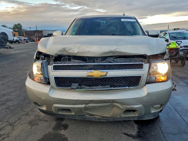 Photo 5 from auction – 2013 CHEVROLET SUBURBAN C with VIN 1GNSCJE06DR370117