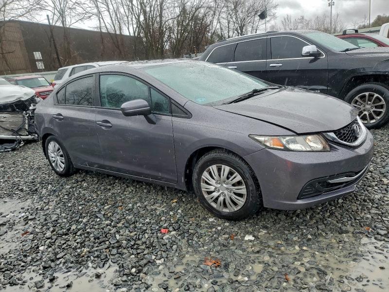 Photo 4 from auction – 2015 HONDA CIVIC with VIN 19XFB2F52FE061403