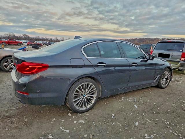 Photo 3 from auction – 2017 BMW 540 XI with VIN WBAJE7C33HG889803
