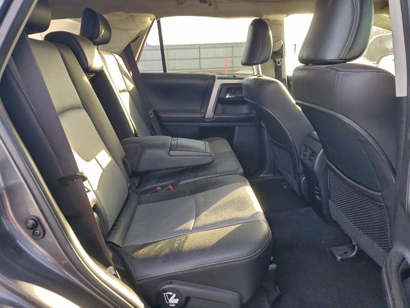 Photo 11 from auction – 2015 TOYOTA 4RUNNER SR with VIN JTEZU5JR9F5108758