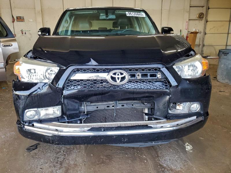 Photo 5 from auction – 2011 TOYOTA 4RUNNER SR with VIN JTEZU5JR5B5029078