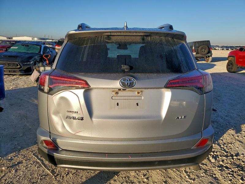 Photo 6 from auction – 2017 TOYOTA RAV4 XLE with VIN 2T3WFREV1HW374044
