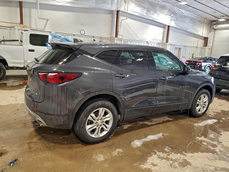 Photo 3 from auction – 2021 CHEVROLET BLAZER 2LT with VIN 3GNKBHRS3MS565239