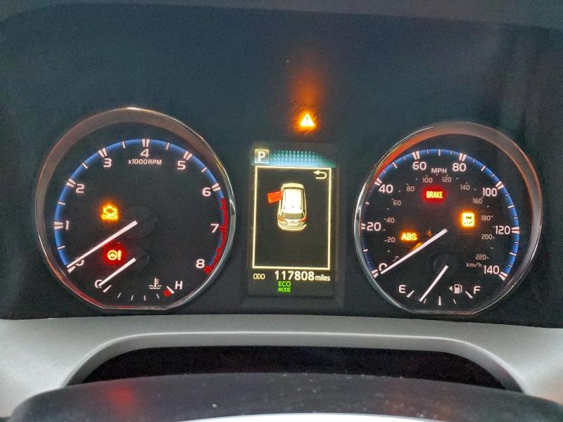 Photo 9 from auction – 2016 TOYOTA RAV4 XLE with VIN 2T3RFREV9GW500873