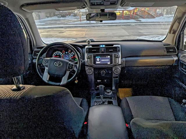 Photo 9 from auction – 2017 TOYOTA 4RUNNER SR with VIN JTEBU5JR3H5460061