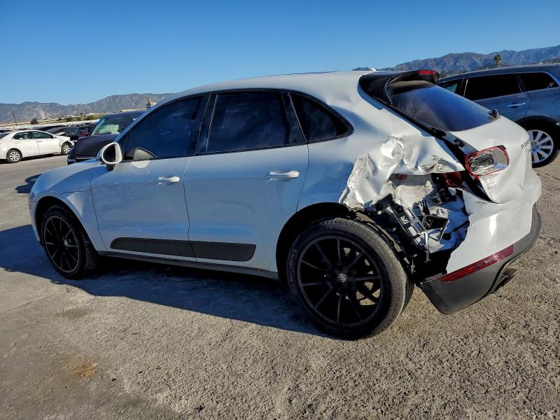Photo 2 from auction – 2016 PORSCHE MACAN S with VIN WP1AB2A58GLB43354