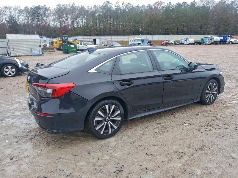 Photo 3 from auction – 2024 HONDA CIVIC EX with VIN 2HGFE1F72RH327709