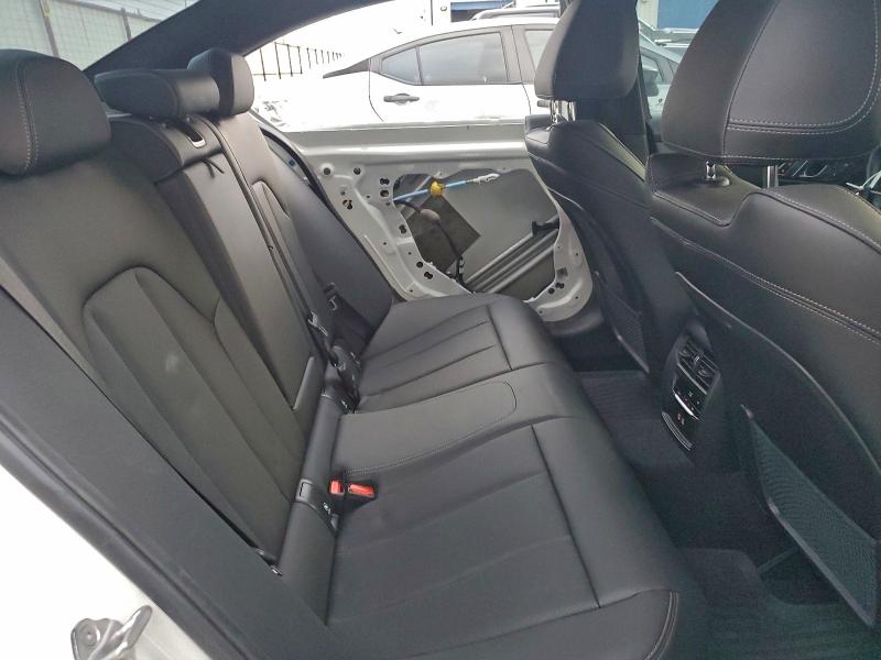 Photo 10 from auction – 2022 BMW 330XE with VIN 3MW5P9J08N8C74853