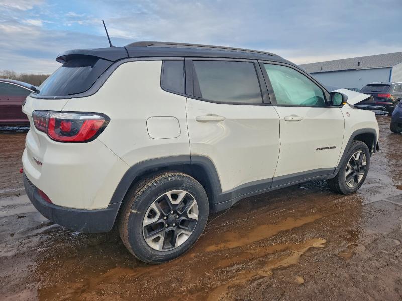 Photo 3 from auction – 2017 JEEP COMPASS TR with VIN 3C4NJDDB8HT657097