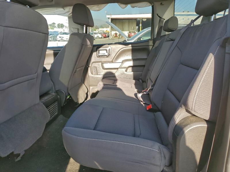 Photo 10 from auction – 2018 CHEVROLET SILVERADO with VIN 3GCUKRER6JG358594