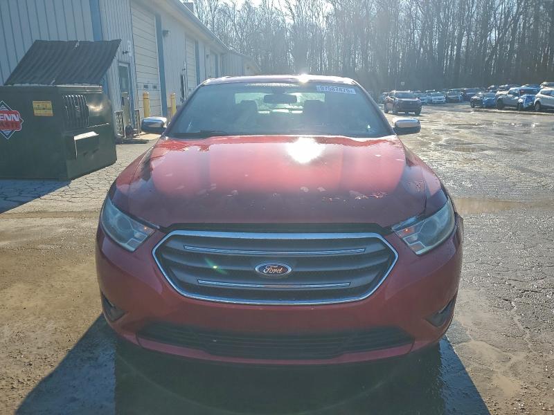 Photo 5 from auction – 2014 FORD TAURUS LIM with VIN 1FAHP2F89EG168960