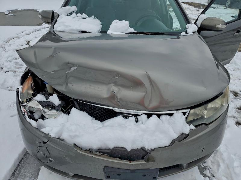 Photo 11 from auction – 2010 KIA FORTE EX with VIN KNAFU4A27A5299154