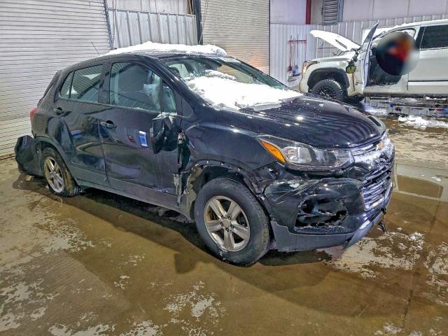 Photo 4 from auction – 2017 CHEVROLET TRAX LS with VIN 3GNCJNSB1HL282046