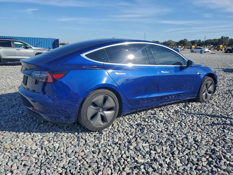 Photo 3 from auction – 2019 TESLA MODEL 3 with VIN 5YJ3E1EA0KF476131