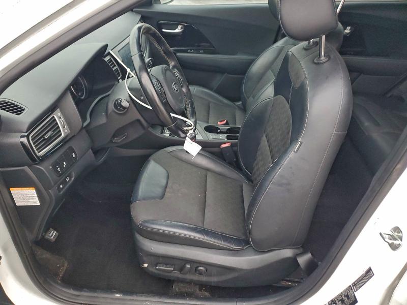 Photo 7 from auction – 2017 KIA NIRO EX with VIN KNDCC3LC3H5077651