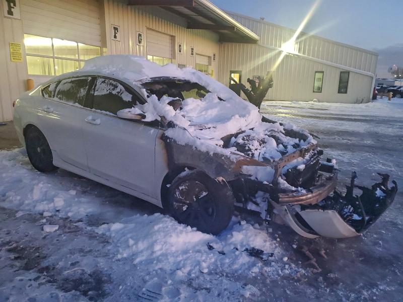 Photo 4 from auction – 2017 CHRYSLER 200 with VIN 1C3CCCAB5HN500485
