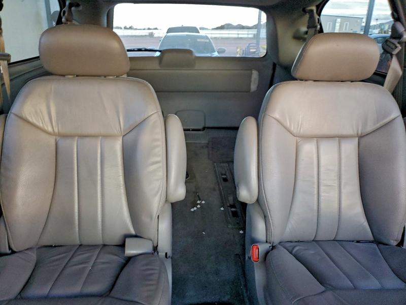 Photo 10 from auction – 2003 CHRYSLER TOWN & COU with VIN 2C4GP54L73R228339