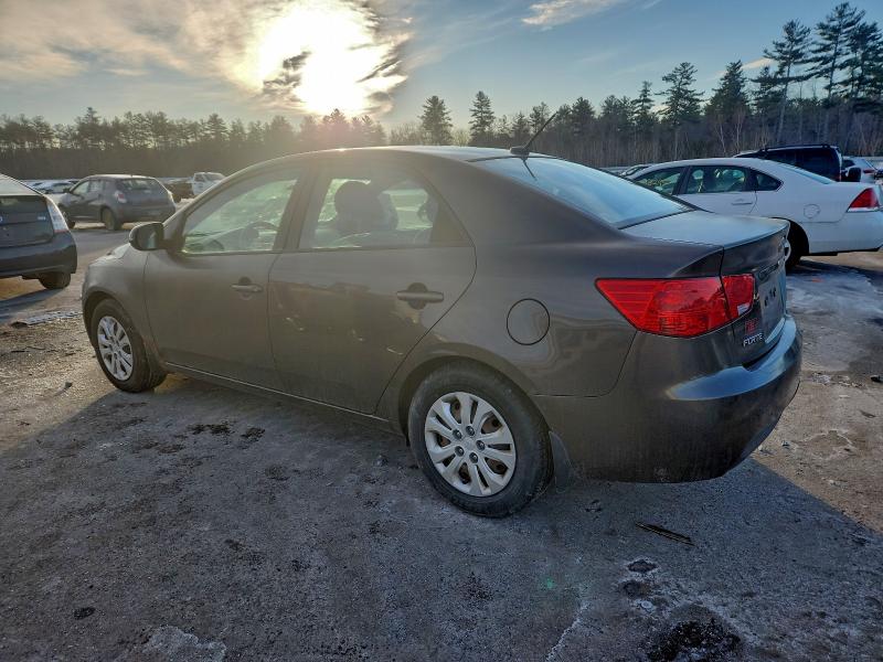 Photo 2 from auction – 2013 KIA FORTE EX with VIN KNAFU4A24D5701605