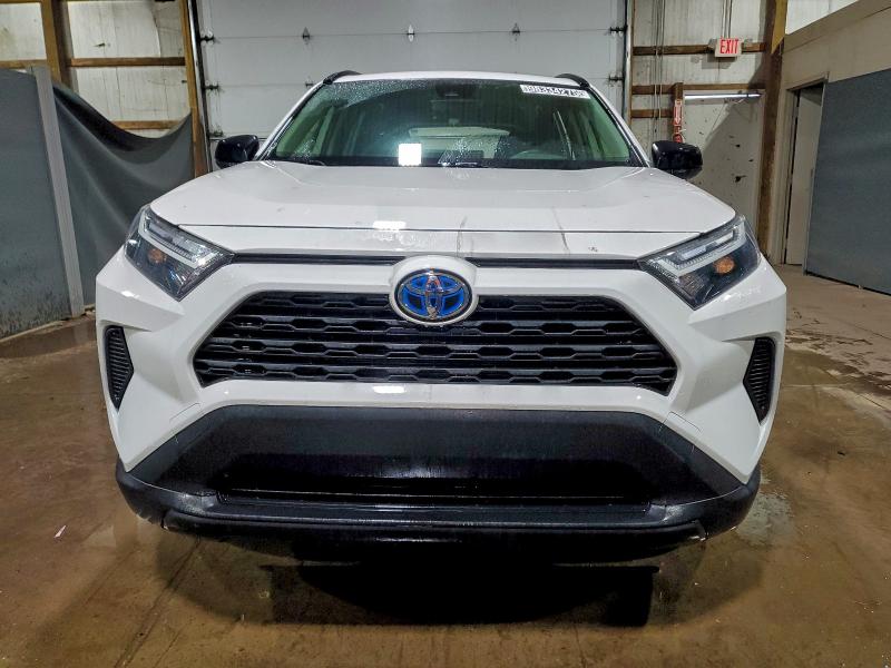 Photo 5 from auction – 2024 TOYOTA RAV4 LE with VIN JTMLWRFV7RD245161