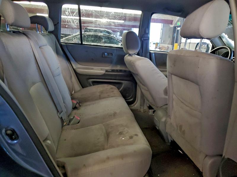 Photo 11 from auction – 2005 TOYOTA HIGHLANDER with VIN JTEGD21AX50115505