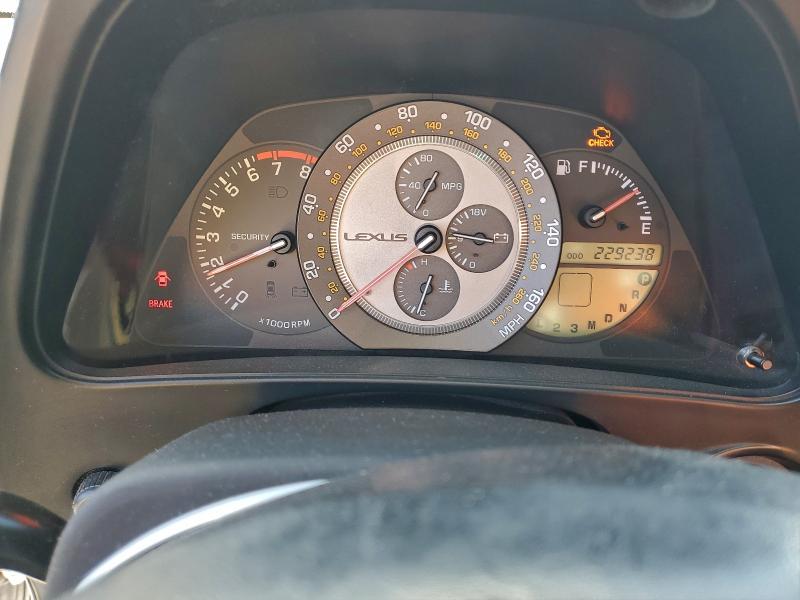 Photo 9 from auction – 2003 LEXUS IS 300 with VIN JTHBD192730077040