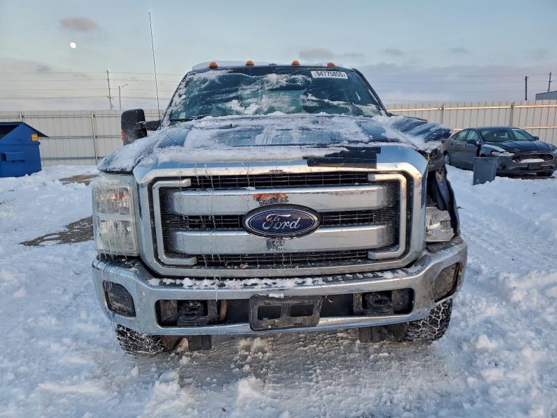 Photo 5 from auction – 2016 FORD F350 SUPER with VIN 1FT8X3B68GEB16884
