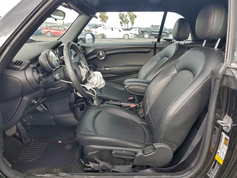 Photo 7 from auction – 2019 MINI COOPER with VIN WMWWG5C53K3H07654